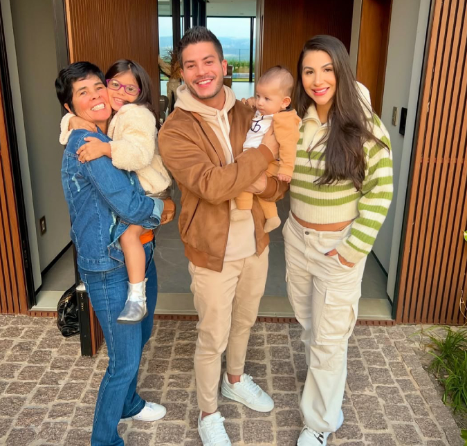 Arthur Aguiar, Bianca Andrade, Viih Tube... Conheça os brasileiros que têm verdadeiras mansões