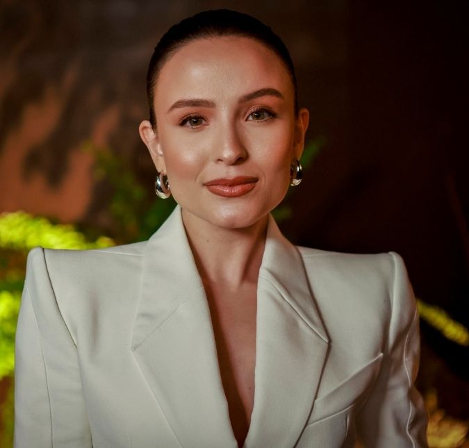 Larissa Manoela, Selena Gomez e mais celebridades que já abriram o coração e falaram sobre saúde mental